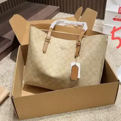 Coach Tote Bag (Big Size)