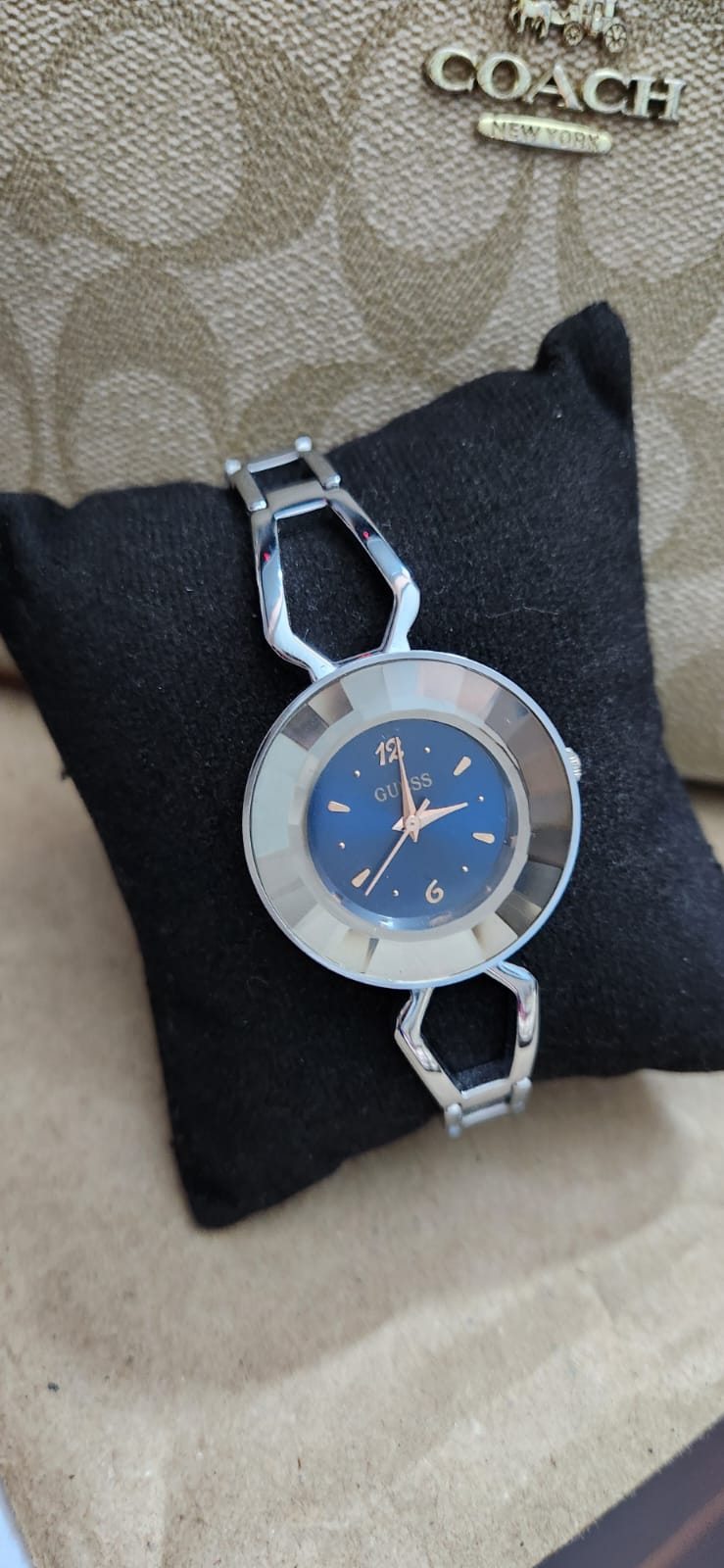 Guess Watch - Image 4